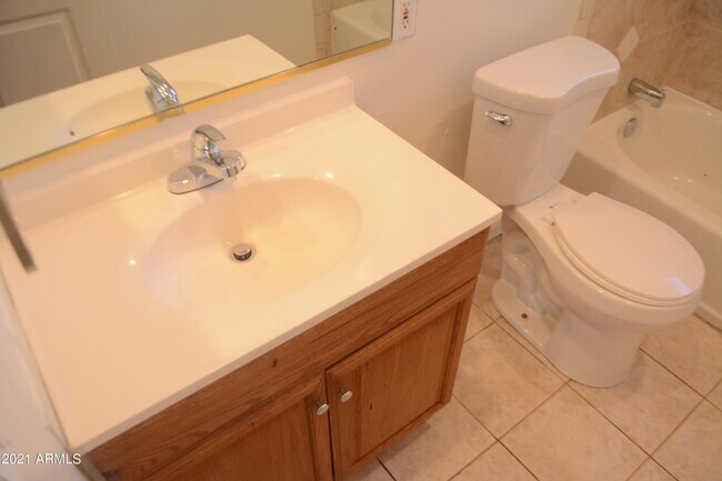 Foto del edificio - 10648 N 15th Ave