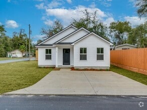 Building Photo - 76 Merwyn Dr