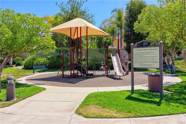 Building Photo - San Joaquin Hills Beauty