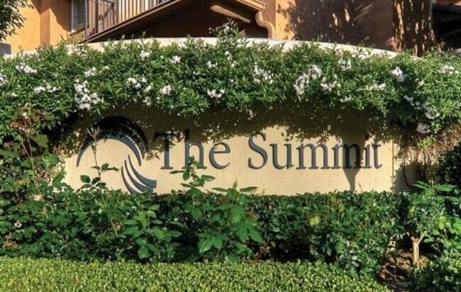 Foto del edificio - ELEVATED NEWPORT COAST LIVING: THE SUMMIT'S FINEST END-UNIT SANCTUARY