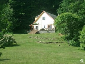 Building Photo - 765 Harlemville Rd