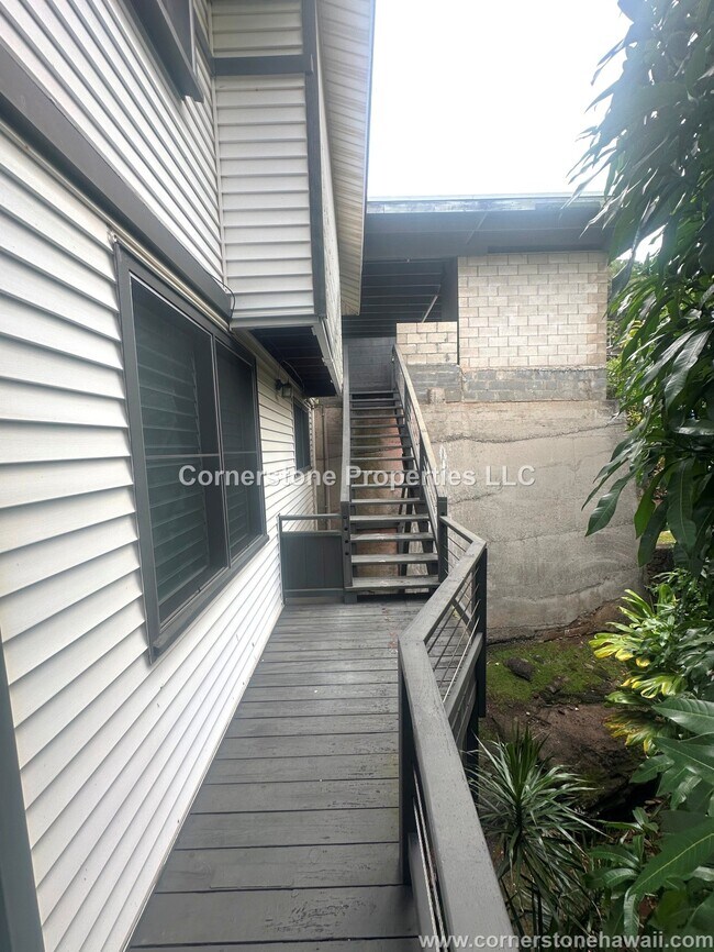 Foto del edificio - 805 Alewa Dr