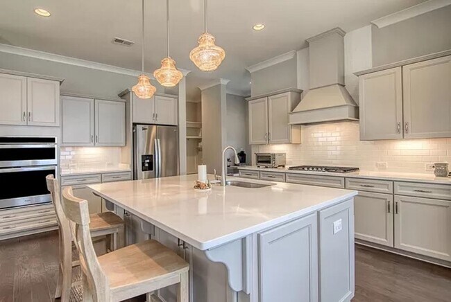 Building Photo - 4 Bedroom 4 Bath House in Dunes West - Mou...