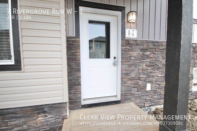 Building Photo - Beautiful 3 bedroom townhouse in Riverstone!