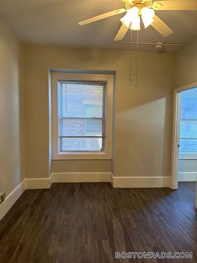 Foto del edificio - 50 Franklin St