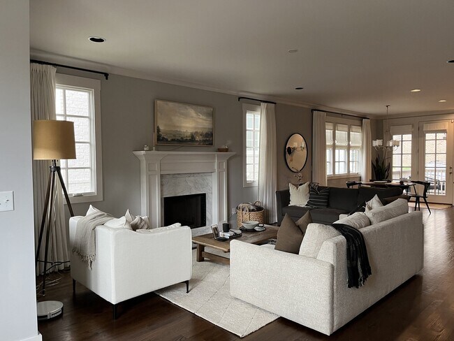 Building Photo - Coming In May! Gorgeous Charming High-End ...