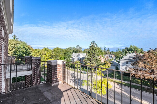 Foto del edificio - 601 W 4th St