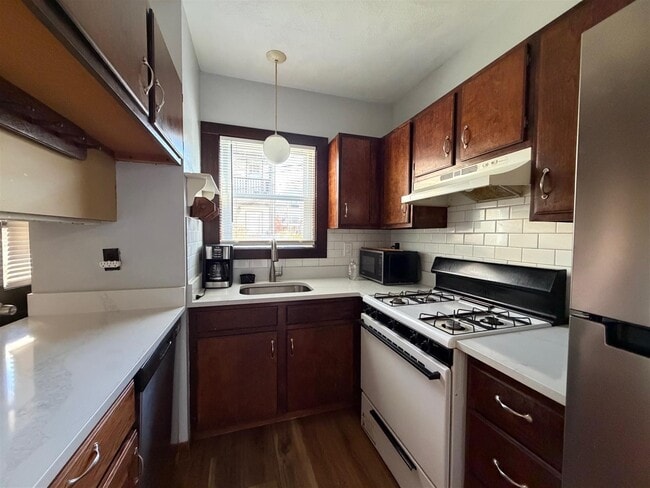 Foto del edificio - 31 Illinois Ave