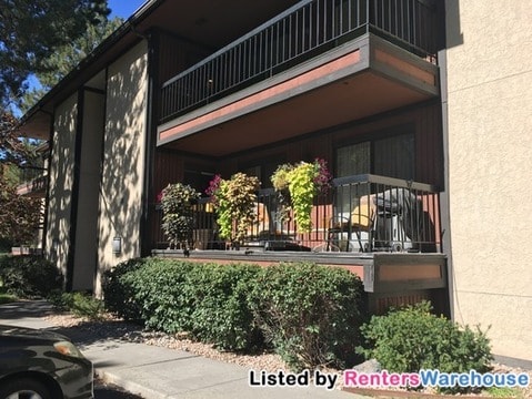 Building Photo - 5500 S Springtree Ln