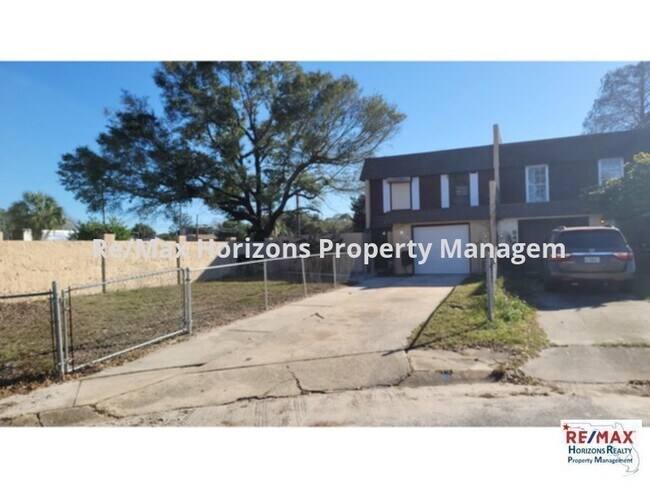 Foto del edificio - Totally remodeled home!