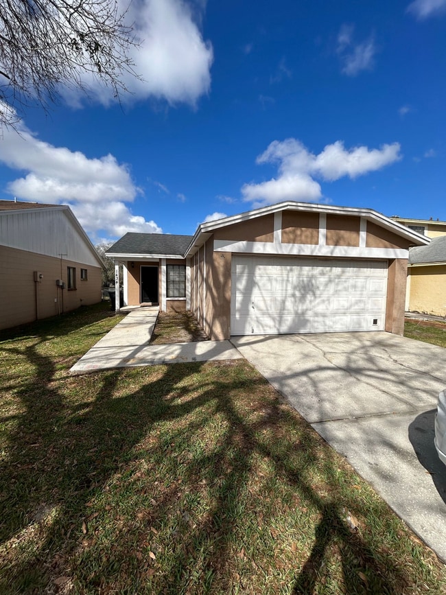 Building Photo - 1434 Bramblewood Dr