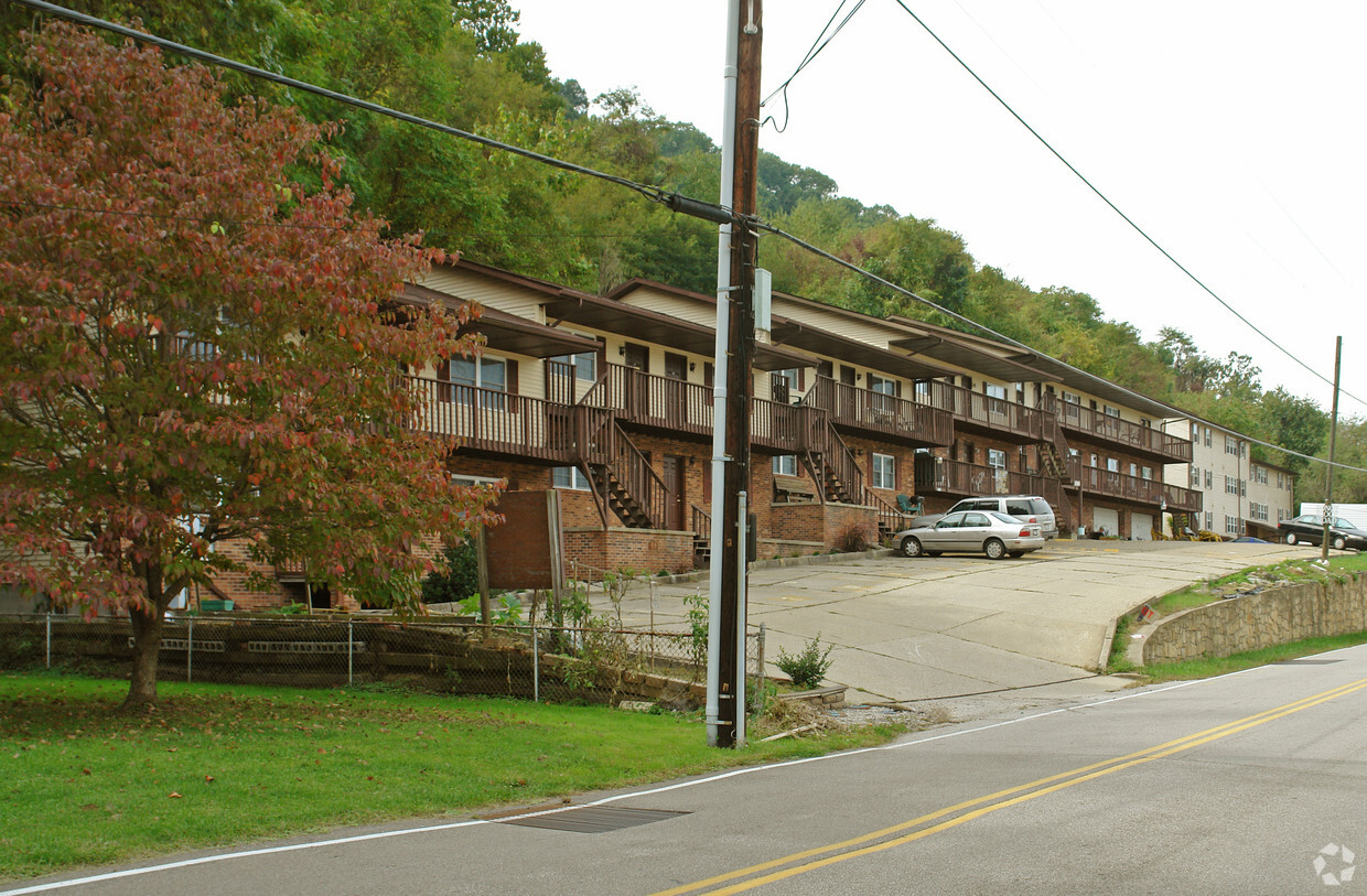 Primary Photo - Mitchel Apartments