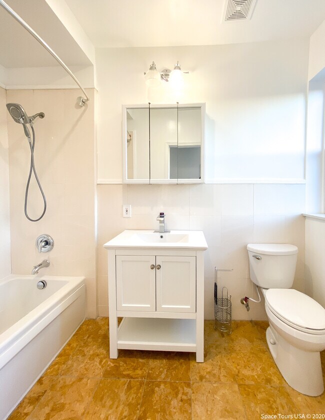 Foto del edificio - 5506 14th St NW