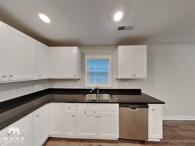 Foto del edificio - 733 Hillside St