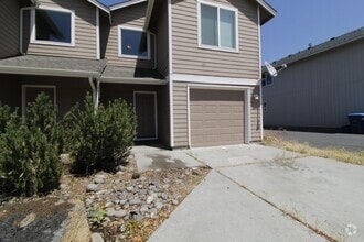 Building Photo - 3073 SW Obsidian Ln