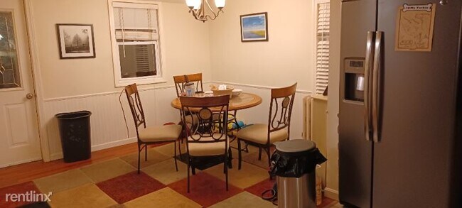 Foto del edificio - 2 br, 1 bath House - 107 shawmut  street