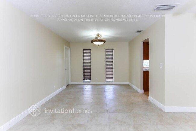 Building Photo - 12758 Guilford Cir