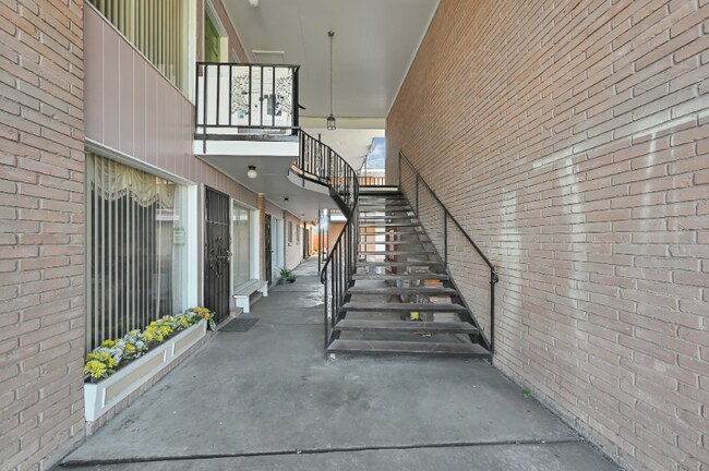 Building Photo - 9616 Kapri Ln