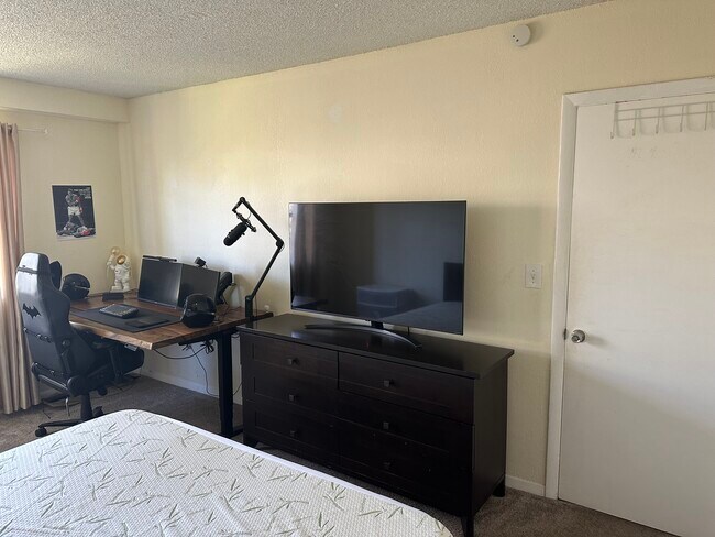 Foto del edificio - 10900 SW 104th St