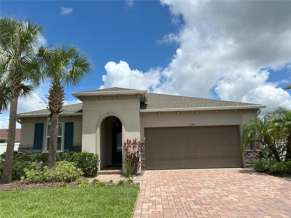 Foto principal - 12315 Lake Blvd