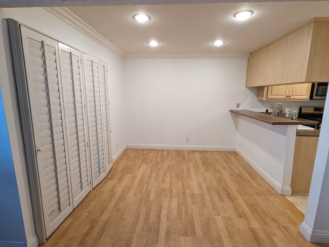 Building Photo - 162 Casuda Canyon Dr