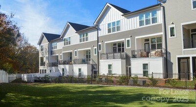 Building Photo - 17014 Fairmount Way Building Photo - 17014 Fairmount Way