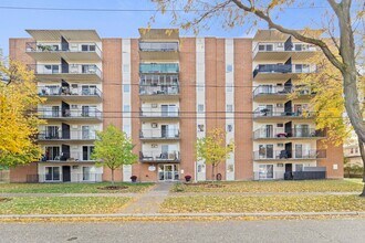 Building Photo - 3461 Peter St