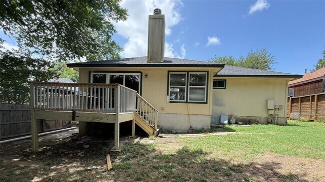 Foto del edificio - 5802 Teri Rd