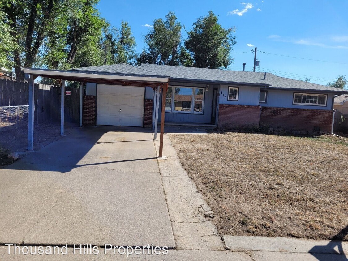 2 br, 1 bath House 137 Sumac Drive House Rental in Colorado Springs