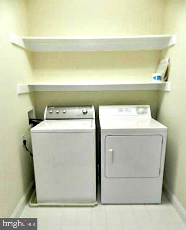 Foto del edificio - 3902 Corbin Hall Ln