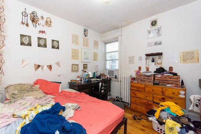 Amazing deal on a great BU three bed at Packards Corner - Amazing deal on a great BU three bed at Packards Corner Apartment