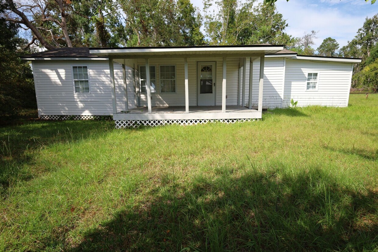 Primary Photo - 2948 Dogwood Cir