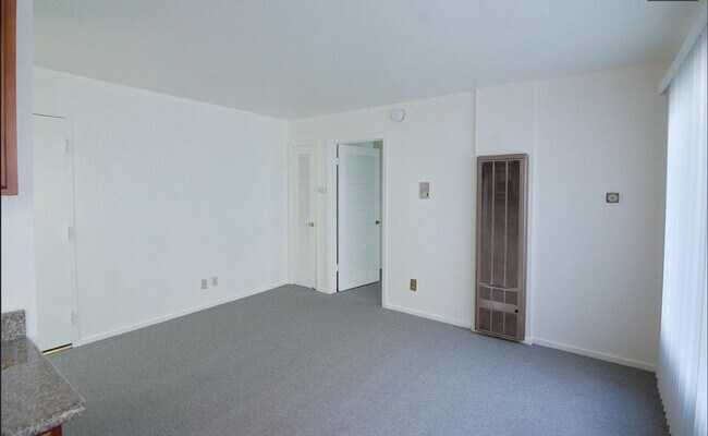 Living room - 238 12th Ave