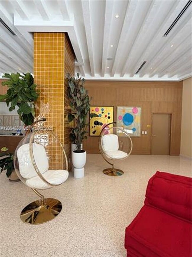 Foto del edificio - 90 NE 32nd St