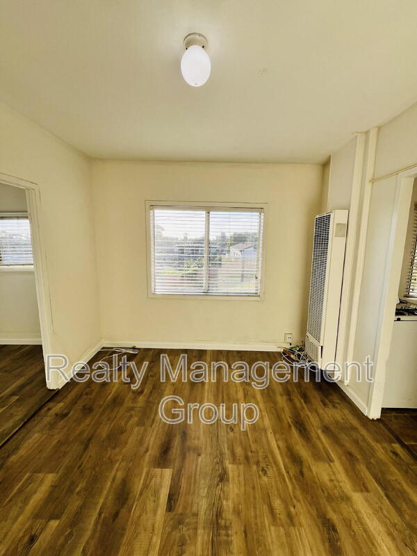 Foto del edificio - 2014 Earl St