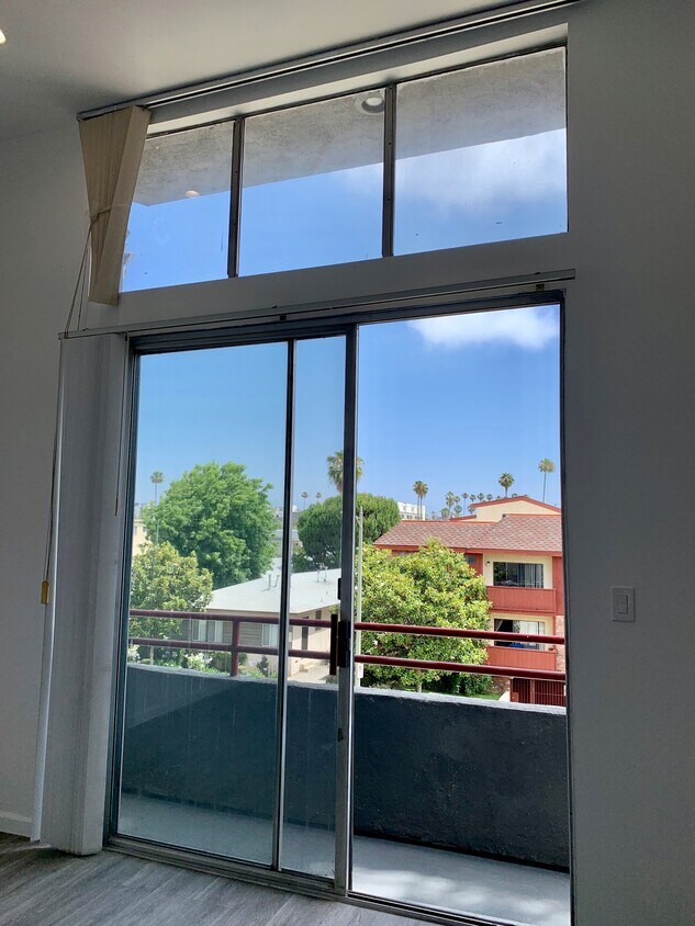 3725 Jasmine Ave Unit 1, Los Angeles, CA 90034 Apartments in Los