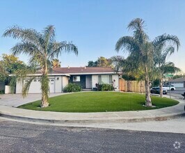 Building Photo - 1119 Encina Ct