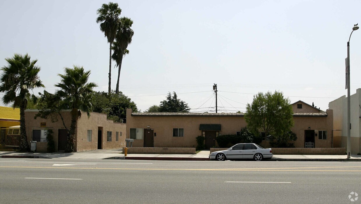 Primary Photo - 9330-9338 Valley Blvd