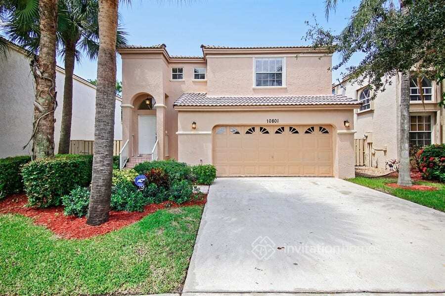 Primary Photo - 10801 NW 12th Ct