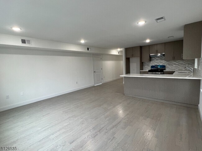 Foto del edificio - 470 S 16th St