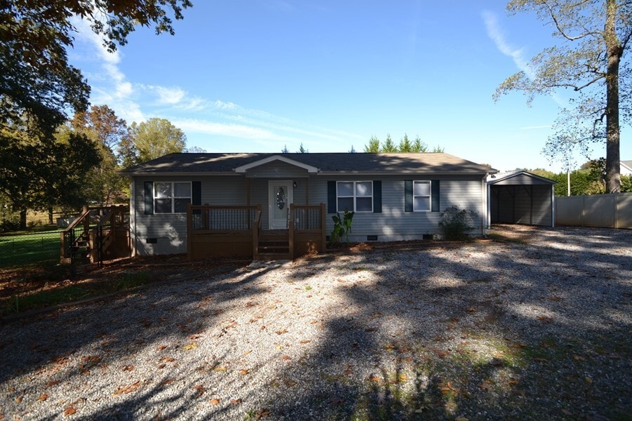 Primary Photo - Great 3 Bedroom 2 Bath rental in a wonderf...