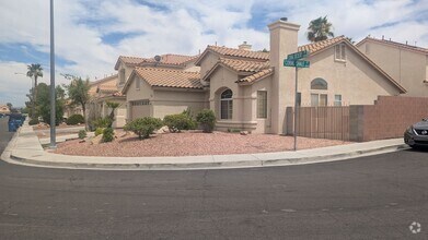 Building Photo - 1061 Coral Desert Dr