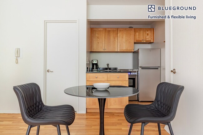 Foto del edificio - 434 W 19th St