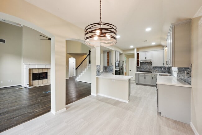 Building Photo - 3506 Brookside Dr
