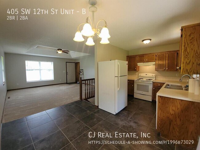 Foto del edificio - 405 SW 12th St