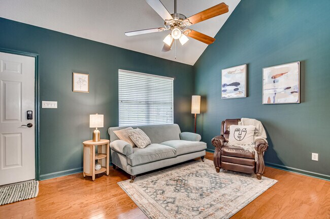 Foto del edificio - 4480 Galway Dr