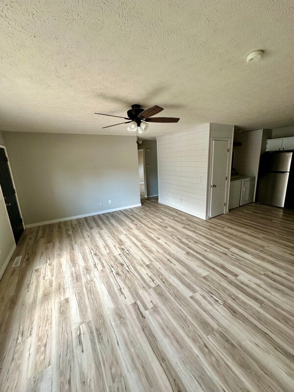 Building Photo - 1107 Becky Ln