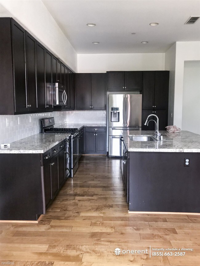 Building Photo - 2415 Stearman Ct