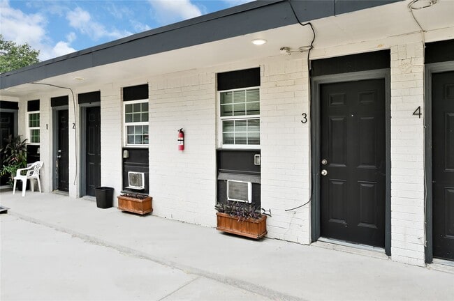 Building Photo - 3714 Dabney St