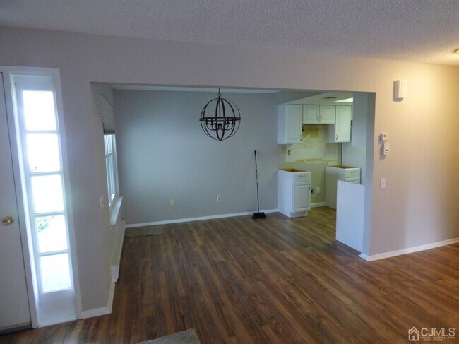 Foto del edificio - 117 Ironwood Plaza